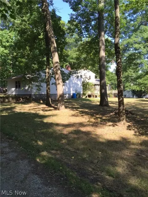 6326 Forest Dr, Ashtabula, OH 44004 photo 17