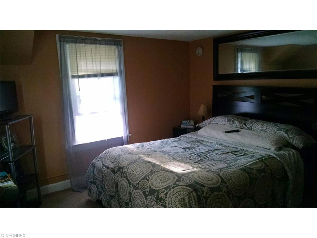 3232 Dickenson Rd, Ashtabula, OH 44004 photo 7