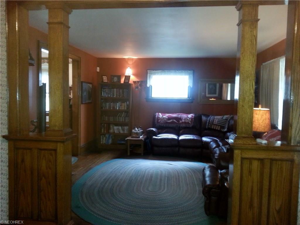 1737 E 46th St, Ashtabula, OH 44004 photo 5