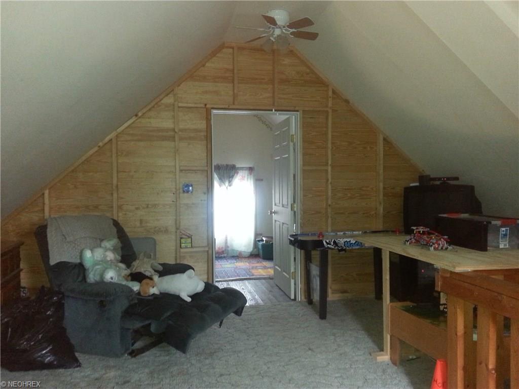 1737 E 46th St, Ashtabula, OH 44004 photo 14
