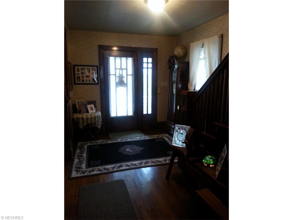 1737 E 46th St, Ashtabula, OH 44004 photo 4