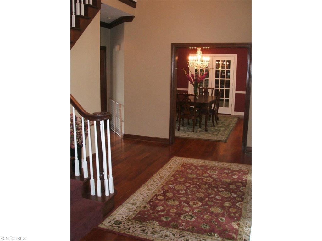 35995 Pepper Dr, Solon, OH 44139 photo 8
