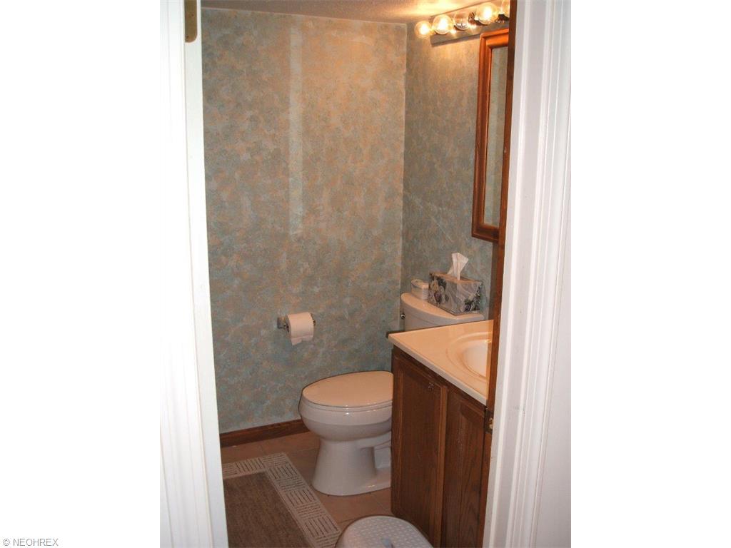 35995 Pepper Dr, Solon, OH 44139 photo 15