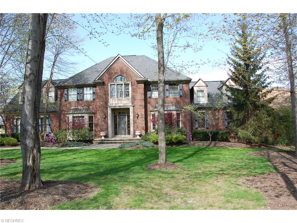 35995 Pepper Dr, Solon, OH 44139 photo 1