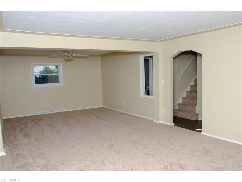 1925 E 29th St, Lorain, OH 44055 photo 6
