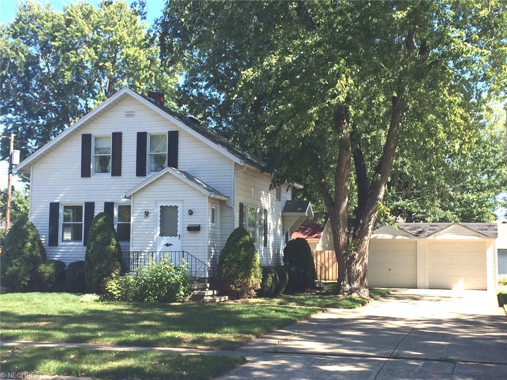 201 Hawthorne St, Elyria, OH 44035 photo 1
