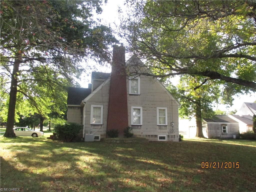 141 Overlook Blvd, Struthers, OH 44471 photo 4