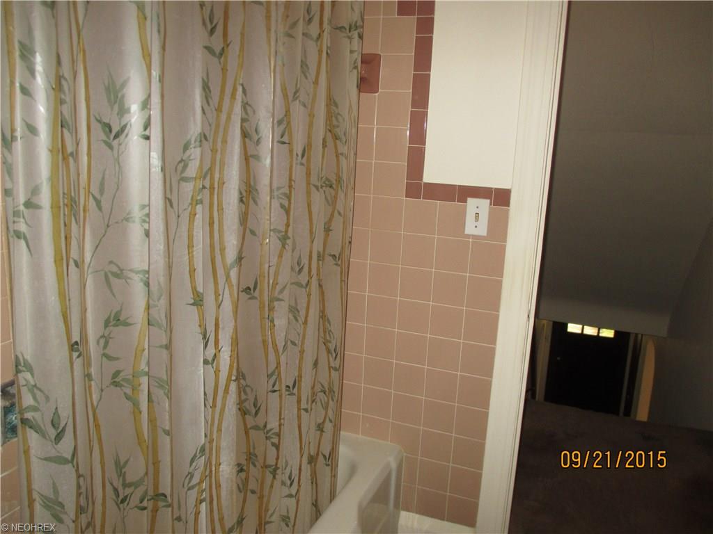 141 Overlook Blvd, Struthers, OH 44471 photo 21