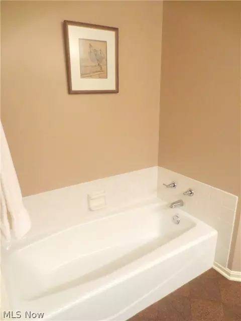 4180 Apache Pl, Copley, OH 44321 photo 19