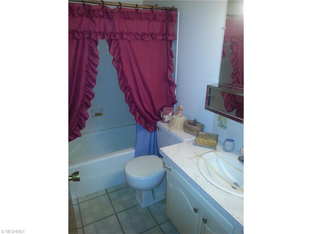 3615 Marshall Ave, Lorain, OH 44053 photo 9