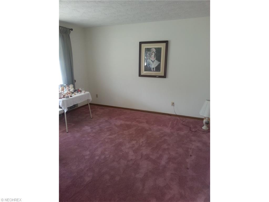 3615 Marshall Ave, Lorain, OH 44053 photo 4