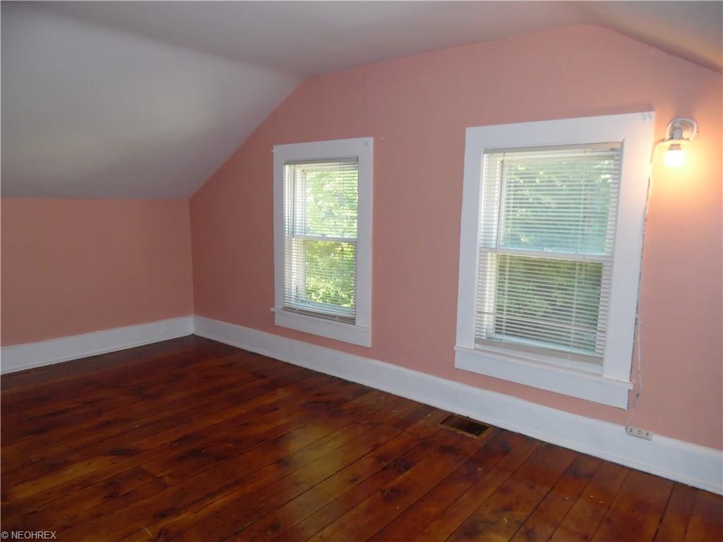 1468 E 3rd St, Salem, OH 44460 photo 11