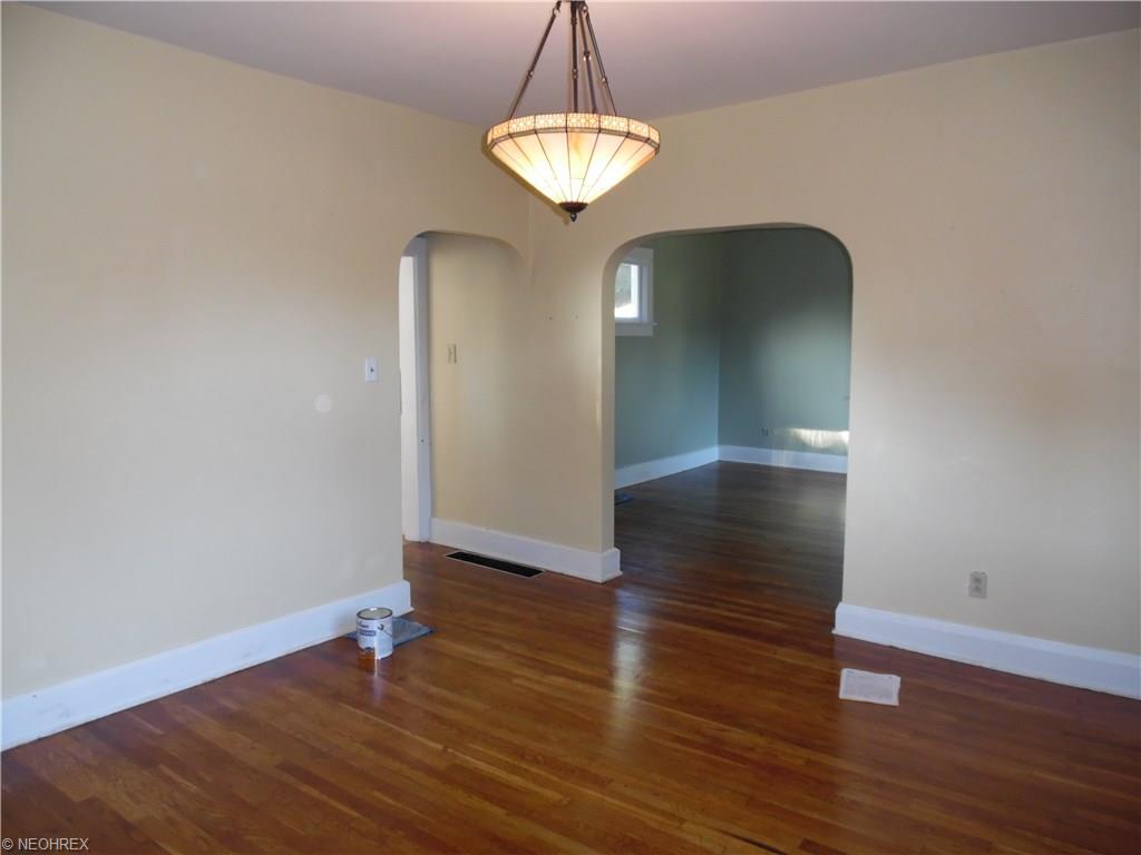 1468 E 3rd St, Salem, OH 44460 photo 6