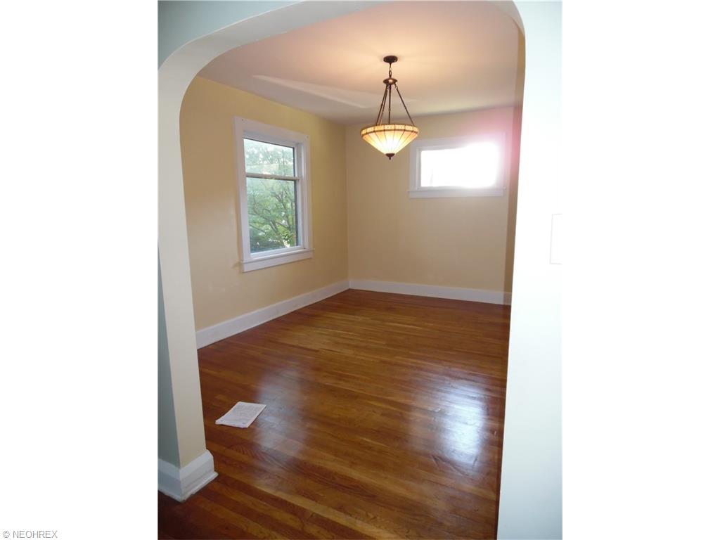 1468 E 3rd St, Salem, OH 44460 photo 7