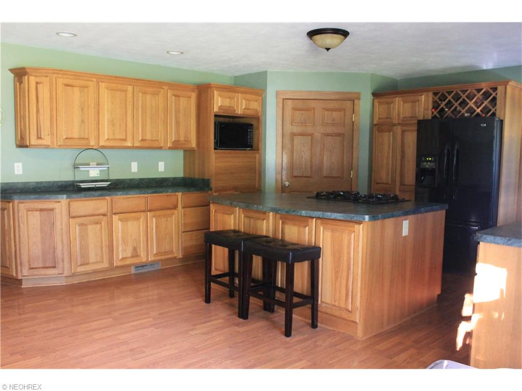 3610 Main St, Perry, OH 44081 photo 2