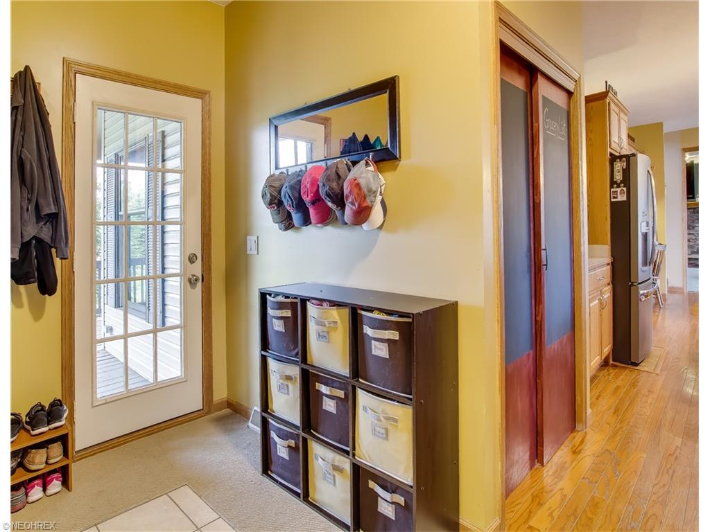 9585 Bascom Rd, Chardon, OH 44024 photo 10
