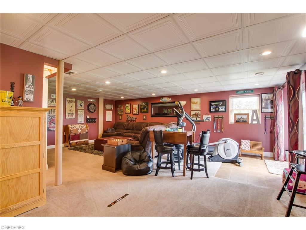9585 Bascom Rd, Chardon, OH 44024 photo 19