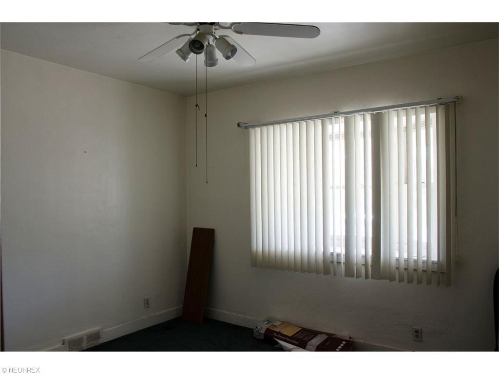 1929 E 29th St, Lorain, OH 44055 photo 7