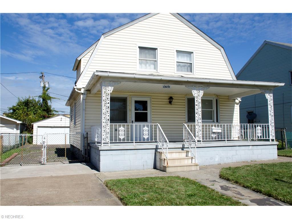 1929 E 29th St, Lorain, OH 44055 photo 1
