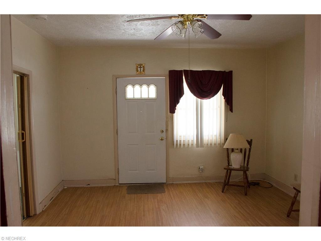 1929 E 29th St, Lorain, OH 44055 photo 17