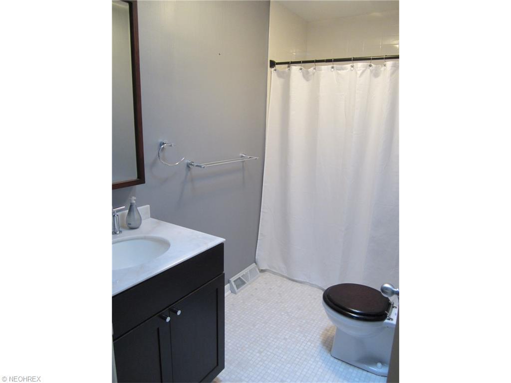  496 Dansel St, Kent, OH 44240 photo 11