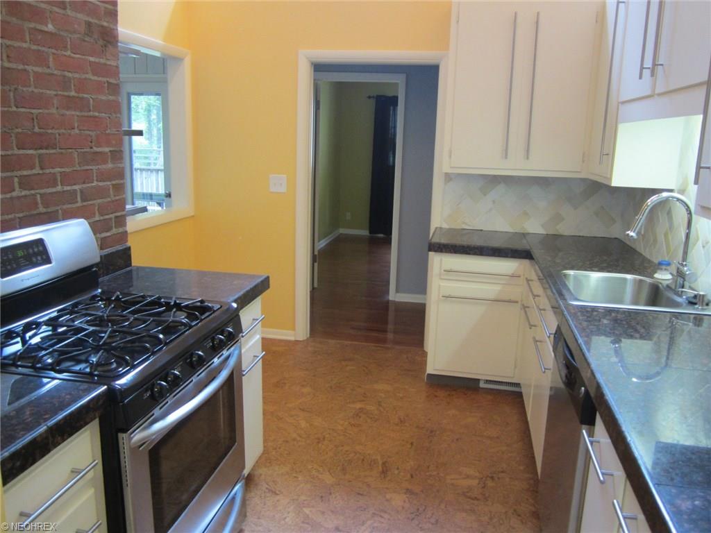  496 Dansel St, Kent, OH 44240 photo 6