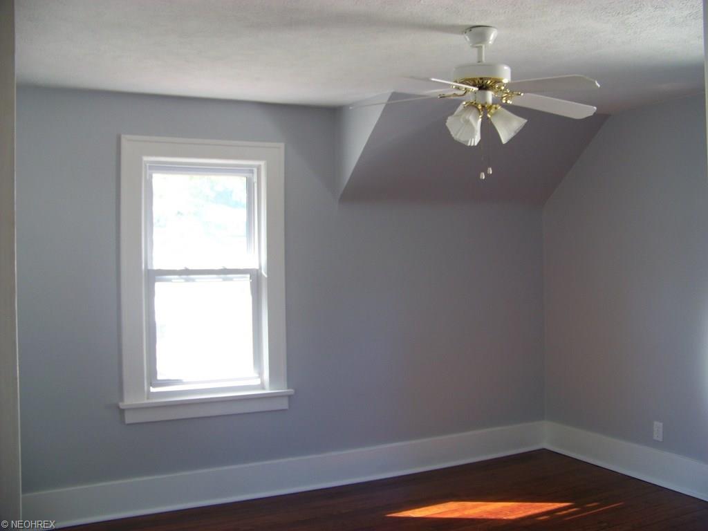 1841 E 34th St, Lorain, OH 44055 photo 5