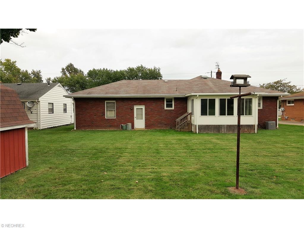 929 5th St, Struthers, OH 44471 photo 13