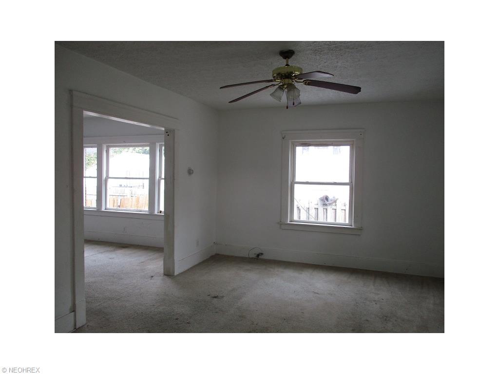 1779 E 33rd, Lorain, OH 44055 photo 4