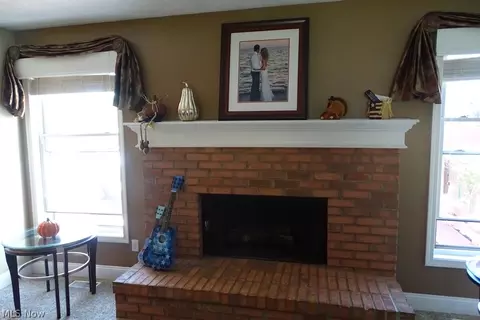 7530 Semra Cir, Parma, OH 44130 photo 7