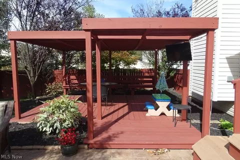 7530 Semra Cir, Parma, OH 44130 photo 4
