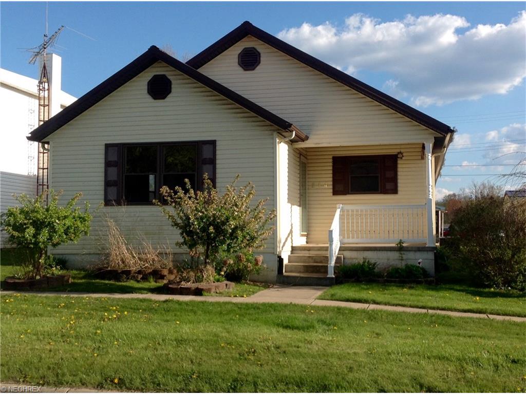 214 W Main St, Junction City, OH 43748 photo 1