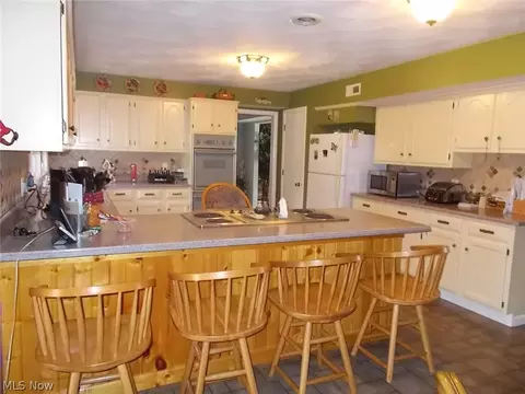 7175 Oberlin Rd, Elyria, OH 44035 photo 4