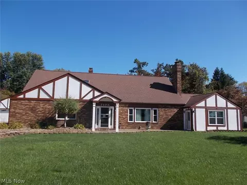 7175 Oberlin Rd, Elyria, OH 44035 photo 1