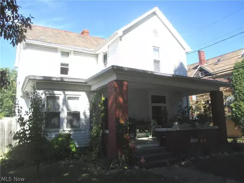 609 E 3rd St, Dover, OH 44622 photo 5
