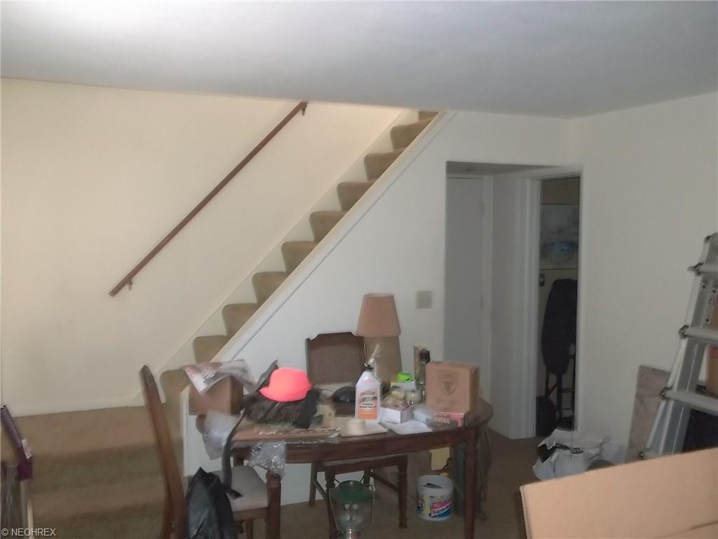 862 E 212 St, Euclid, OH 44119 photo 9