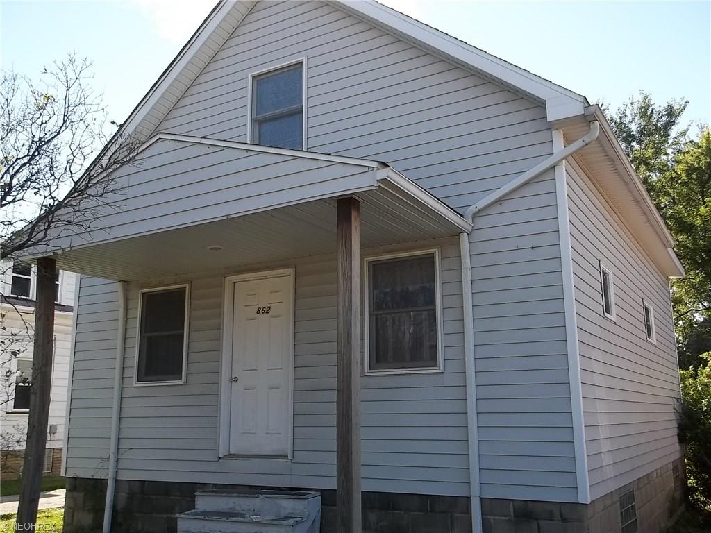 862 E 212 St, Euclid, OH 44119 photo 1