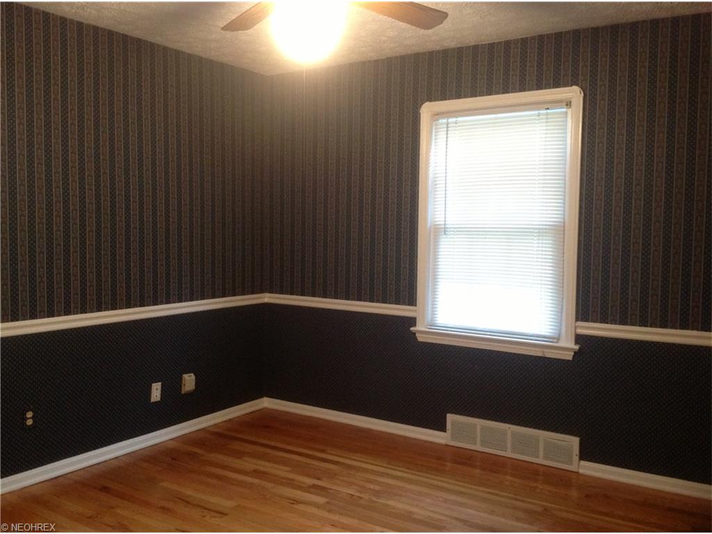 200 Fullerton Rd, Elyria, OH 44035 photo 15