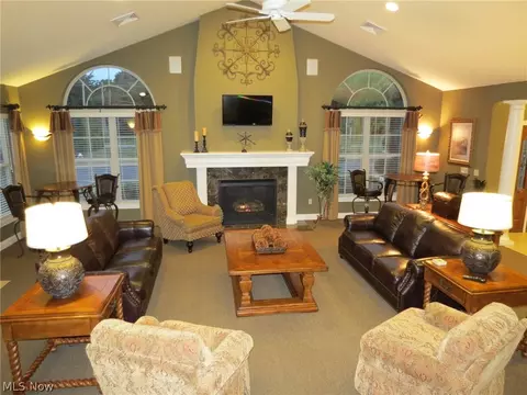 4023 Coventry Ln, Huron, OH 44839 photo 5