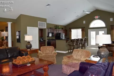4023 Coventry Ln, Huron, OH 44839 photo 8