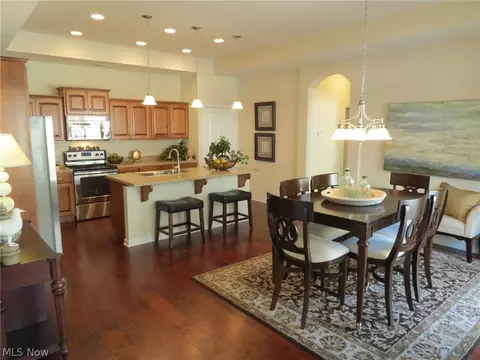 4023 Coventry Ln, Huron, OH 44839 photo 2