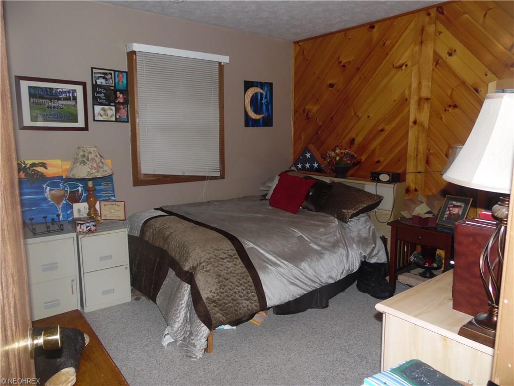 335 Longford Ave, Elyria, OH 44035 photo 7