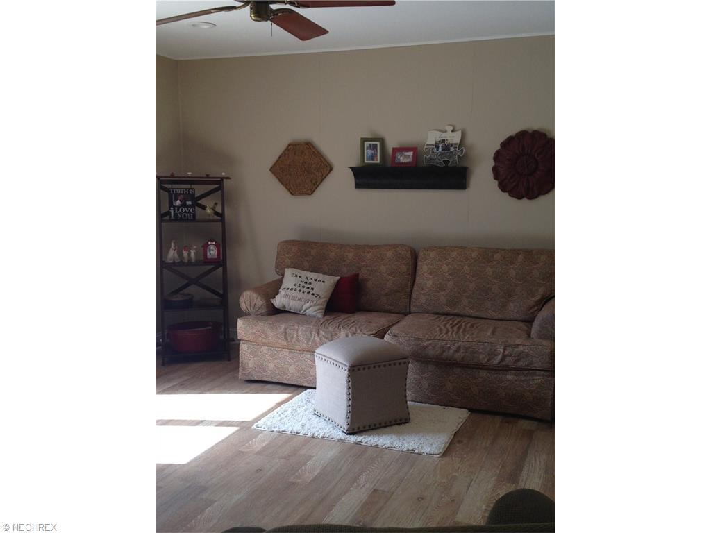 4111 Stary Dr, Parma, OH 44134 photo 11