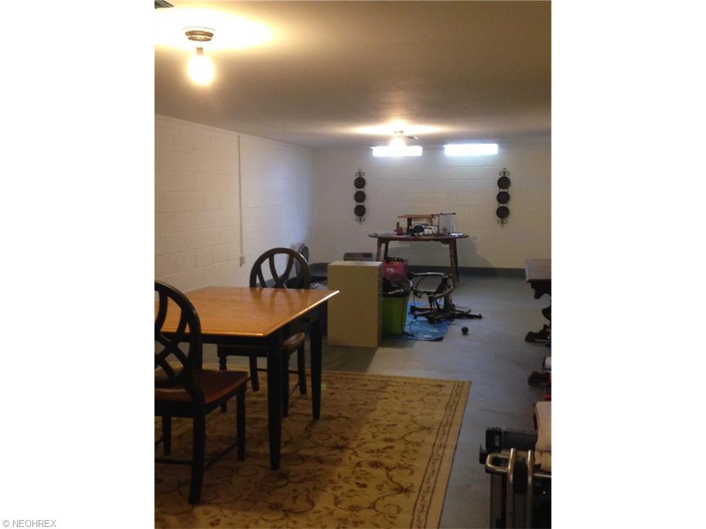 4111 Stary Dr, Parma, OH 44134 photo 23