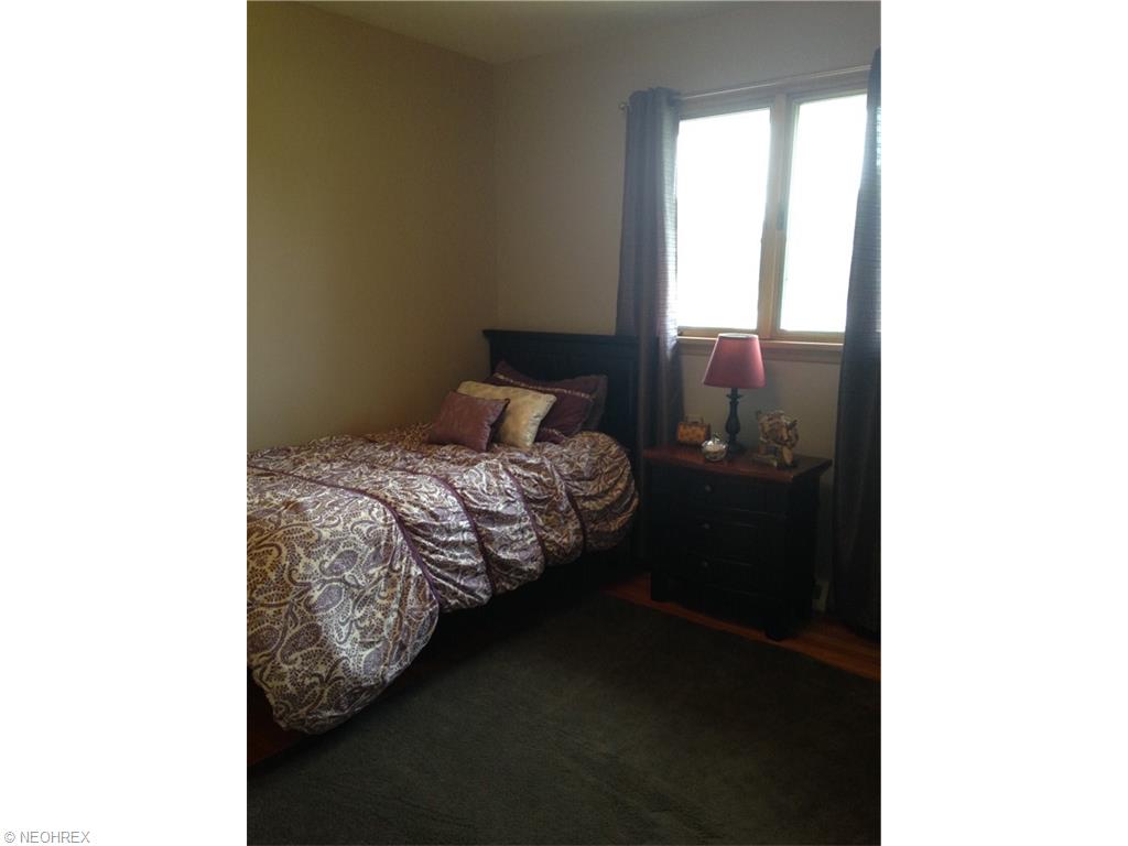 4111 Stary Dr, Parma, OH 44134 photo 21