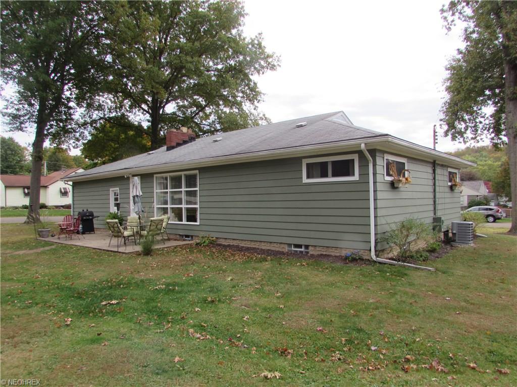 1225 E 2nd St, Dover, OH 44622 photo 24