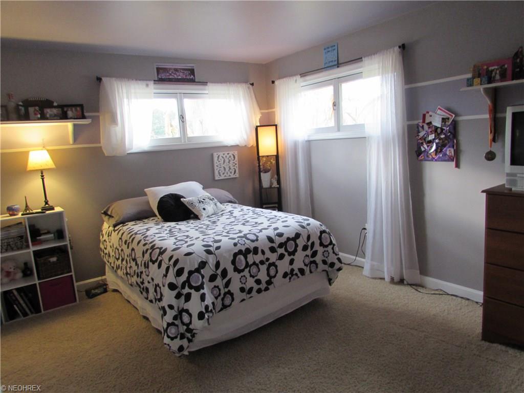 1225 E 2nd St, Dover, OH 44622 photo 15