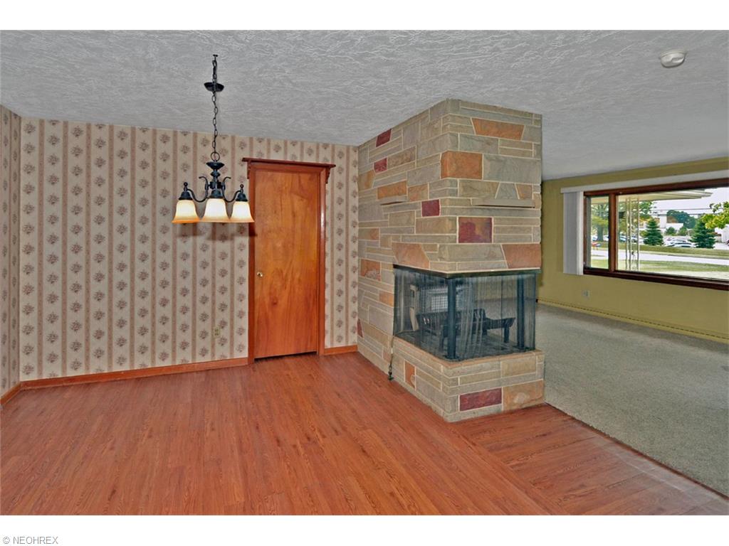 3601 Kolbe Rd, Lorain, OH 44053 photo 4