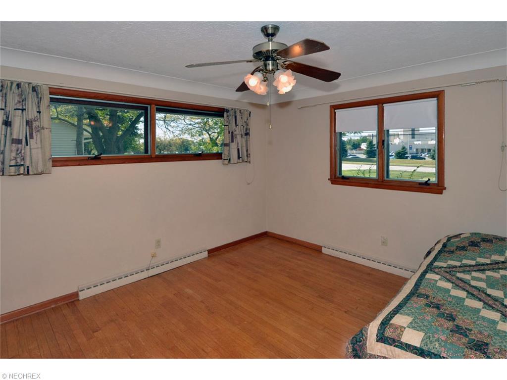 3601 Kolbe Rd, Lorain, OH 44053 photo 13