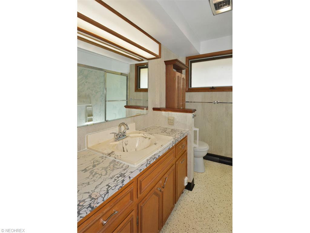 3601 Kolbe Rd, Lorain, OH 44053 photo 14